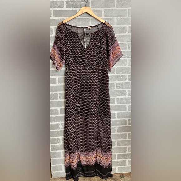 Ecote Sheer Dress - Picture 2 of 3